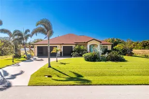 109 Bonita Dr, Rotonda West, FL 33947 - Photo 1