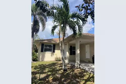 8617 44th Avenue Drive W, Bradenton, FL 34210 - Photo 1