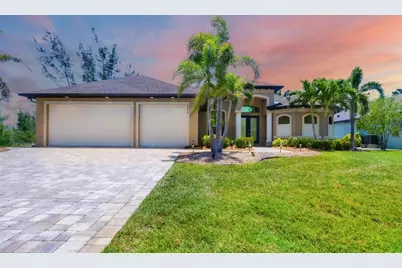 8400 Antwerp Circle, Port Charlotte, FL 33981 - Photo 1