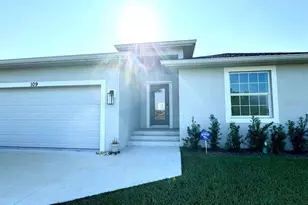 109 Wright Dr, Rotonda West, FL 33947 - Photo 1