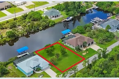 15616 Lakeland Cir, Port Charlotte, FL 33981 - Photo 1