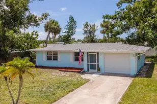 231 Lakeview Ln, Englewood, FL 34223 - Photo 1