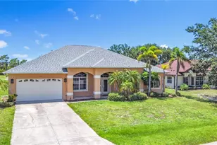 168 Fairway Rd, Rotonda West, FL 33947 - Photo 1