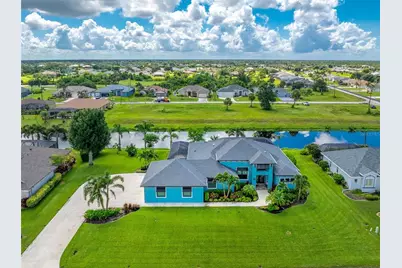 35 Medalist Circle, Rotonda West, FL 33947 - Photo 1