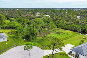 134 Glades Dr, Rotonda West, FL 33947 - Photo 1