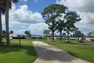 3346 Goldfinch Ln, Englewood, FL 34224 - Photo 1