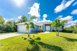 119 White Pine Dr, Rotonda West, FL 33947 - Photo 1