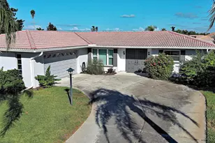 7 Old Trail Rd, Englewood, FL 34223 - Photo 1