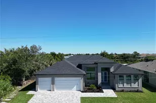 10048 Winnipeg St, Port Charlotte, FL 33981 - Photo 1