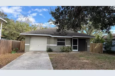 4717 Hollingsworth Avenue, Sarasota, FL 34233 - Photo 1