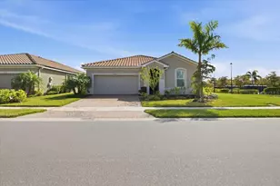 20440 Revival Ln, Venice, FL 34293 - Photo 1