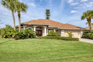 42 Medalist Ln, Rotonda West, FL 33947 - Photo 1