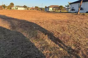 215 Rotonda Blvd S, Rotonda West, FL 33947 - Photo 1