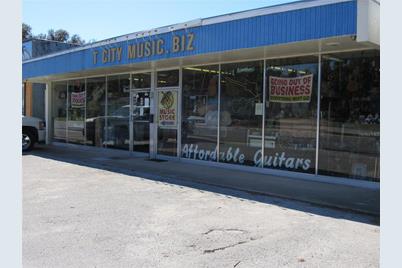 111 N Summit Street, Crescent City, FL 32112 - Photo 1