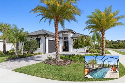 2 Del Palma Drive, Palm Coast, FL 32137 - Photo 1