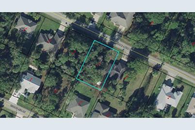 16 Round Table Lane, Palm Coast, FL 32164 - Photo 1