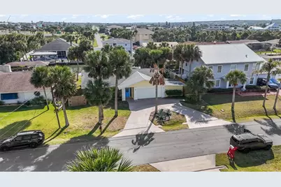 311 N 11th Street, Flagler Beach, FL 32136 - Photo 1
