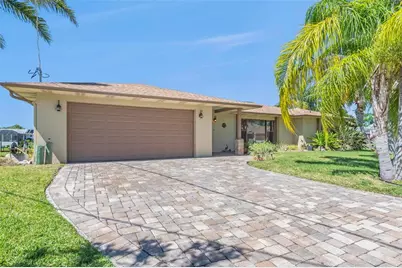 10 Crow Court, Palm Coast, FL 32137 - Photo 1