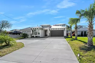 2244 S Halifax Dr, Daytona Beach, FL 32118 - Photo 1