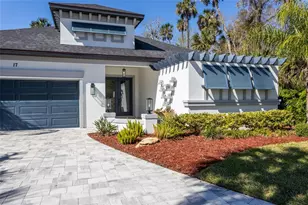 17 Sweetwater Ct, Palm Coast, FL 32137 - Photo 1