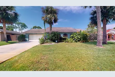 136 Florida Park Drive, Palm Coast, FL 32137 - Photo 1