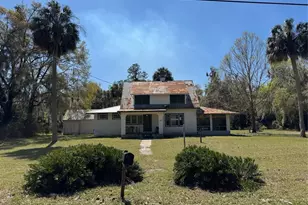 171 Central Ave, San Mateo, FL 32187 - Photo 1