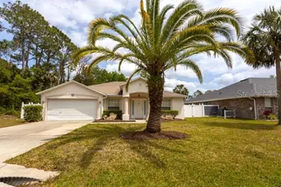 8 Llowick Court, Palm Coast, FL 32164 - Photo 1