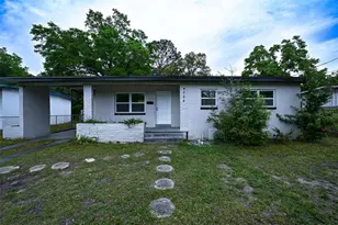 4705 Nelmar Pl, Jacksonville, FL 32206 - Photo 1