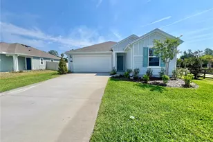 60 SW Waverly Ln, Palm Coast, FL 32164 - Photo 1