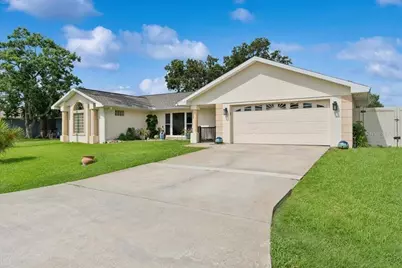 16 S Claymont Court S, Palm Coast, FL 32137 - Photo 1