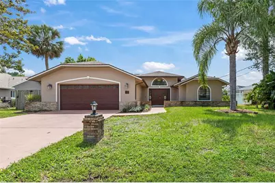 18 Woodhollow Lane, Palm Coast, FL 32164 - Photo 1