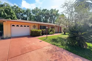 18 Black Alder Dr, Palm Coast, FL 32137 - Photo 1