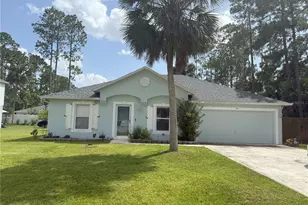 10 Pony Ln, Palm Coast, FL 32164 - Photo 1