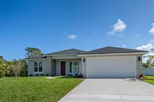 52 Pershing Ln, Palm Coast, FL 32164 - Photo 1