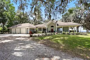 133 Federal Point Rd, East Palatka, FL 32131 - Photo 1