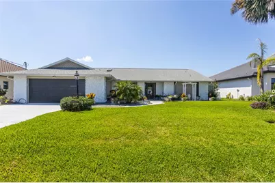 14 Flametree Court, Palm Coast, FL 32137 - Photo 1