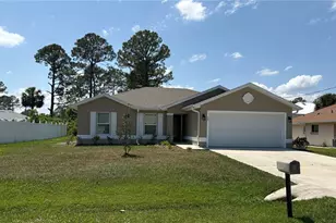 32 Princess Rose Dr, Palm Coast, FL 32164 - Photo 1