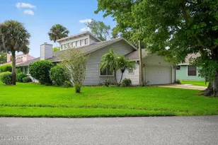 236 Gull Dr S, Daytona Beach, FL 32119 - Photo 1