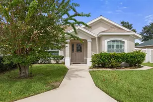 46 Fenwood Ln, Palm Coast, FL 32137 - Photo 1