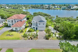 2569 Palm Ave, Flagler Beach, FL 32136 - Photo 1