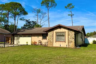 70 Wellshire Ln, Palm Coast, FL 32164 - Photo 1