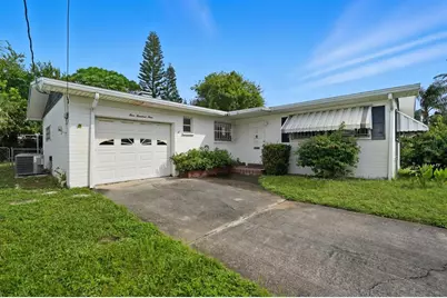 409 Manhattan Avenue, Daytona Beach, FL 32118 - Photo 1