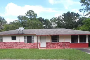 604 Hymon Cir, Bunnell, FL 32110 - Photo 1