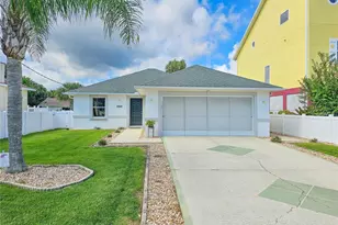 1608 S Daytona Ave, Flagler Beach, FL 32136 - Photo 1