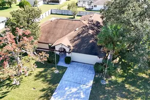 2 Black Oak Ct, Palm Coast, FL 32137 - Photo 1