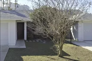 10 Bren Mar Ln, Palm Coast, FL 32137 - Photo 1