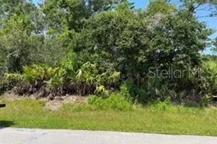 28 Fairbank Ln, Palm Coast, FL 32137 - Photo 1