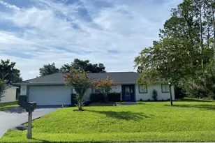 12 Prairie Ln, Palm Coast, FL 32164 - Photo 1