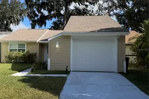 25 Fawn Ln, Palm Coast, FL 32137 - Photo 1