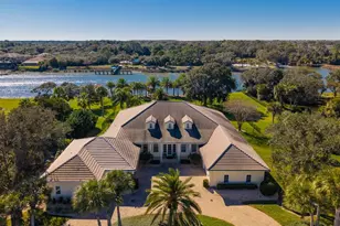 7 Capri Ct, Palm Coast, FL 32137 - Photo 1